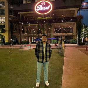 Meet your Posher, Marc